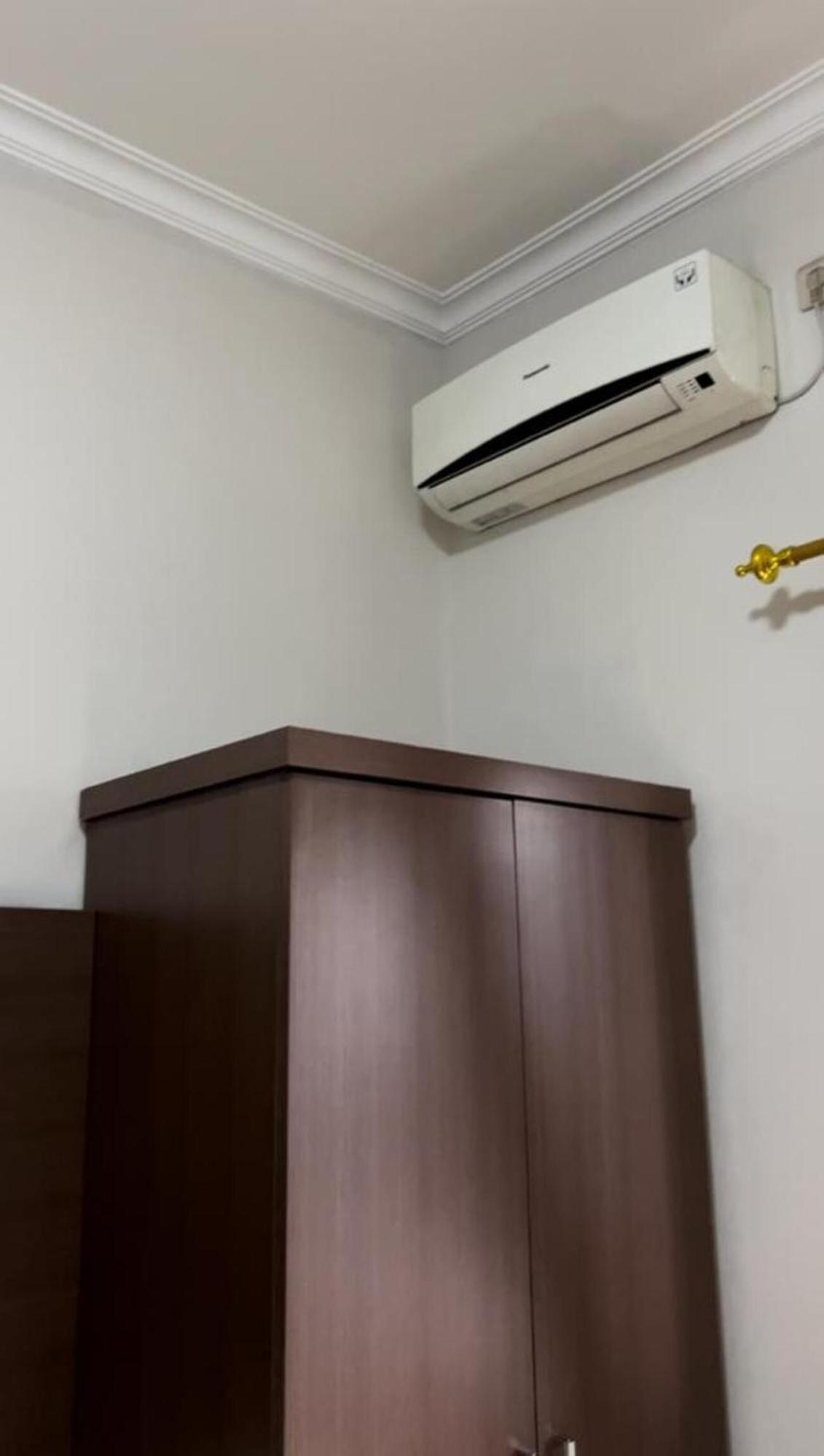 Hens Guesthouse Syariah Gadobangkong Bagian luar foto